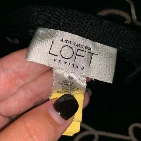 Pencil Skirt - Picture 4 of 4